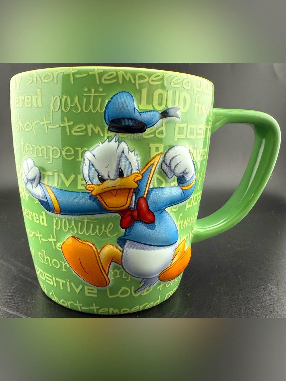 Disney Parks Exclusive. Donald Duck 3D Embossed Ceramic Coffee Mug. 14oz